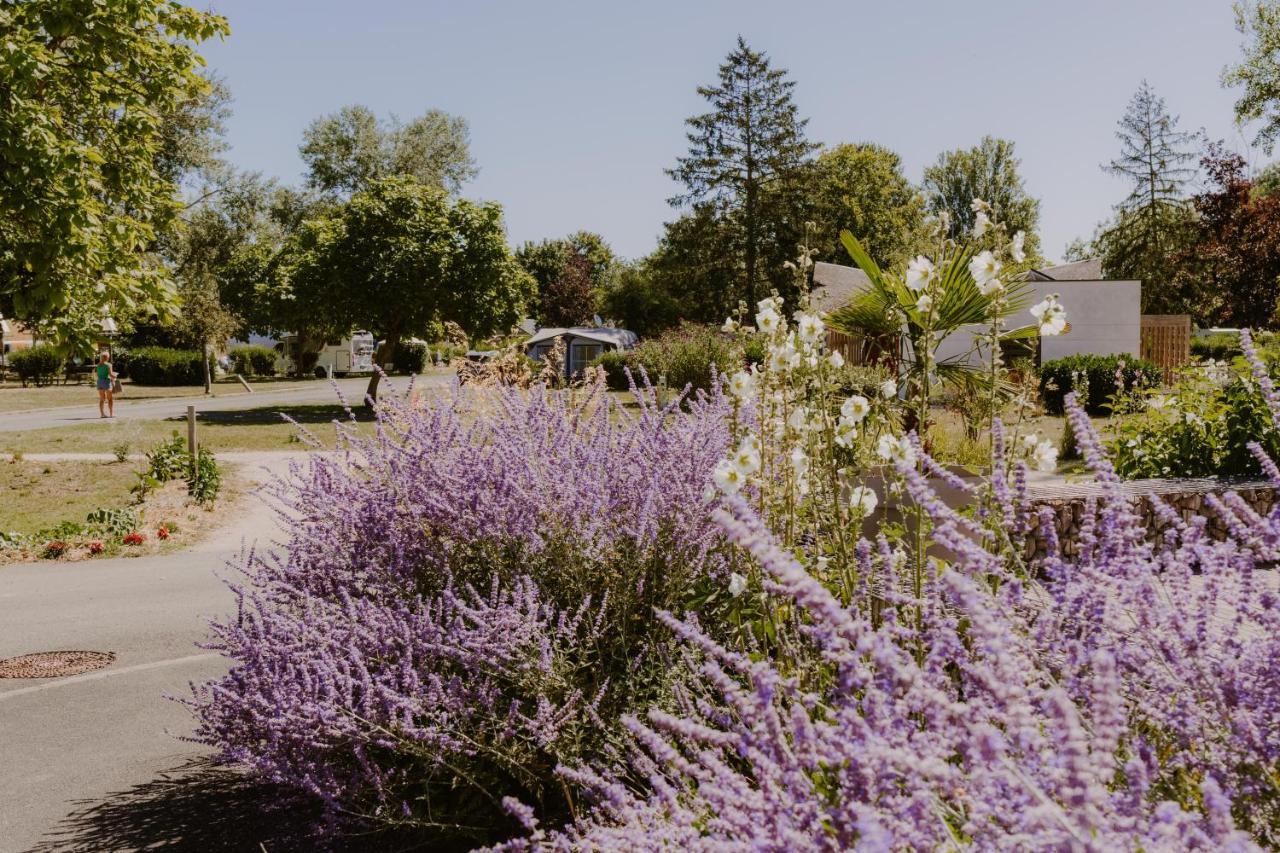Camping Onlycamp Tours Val De Loire Saint-Avertin Exterior foto