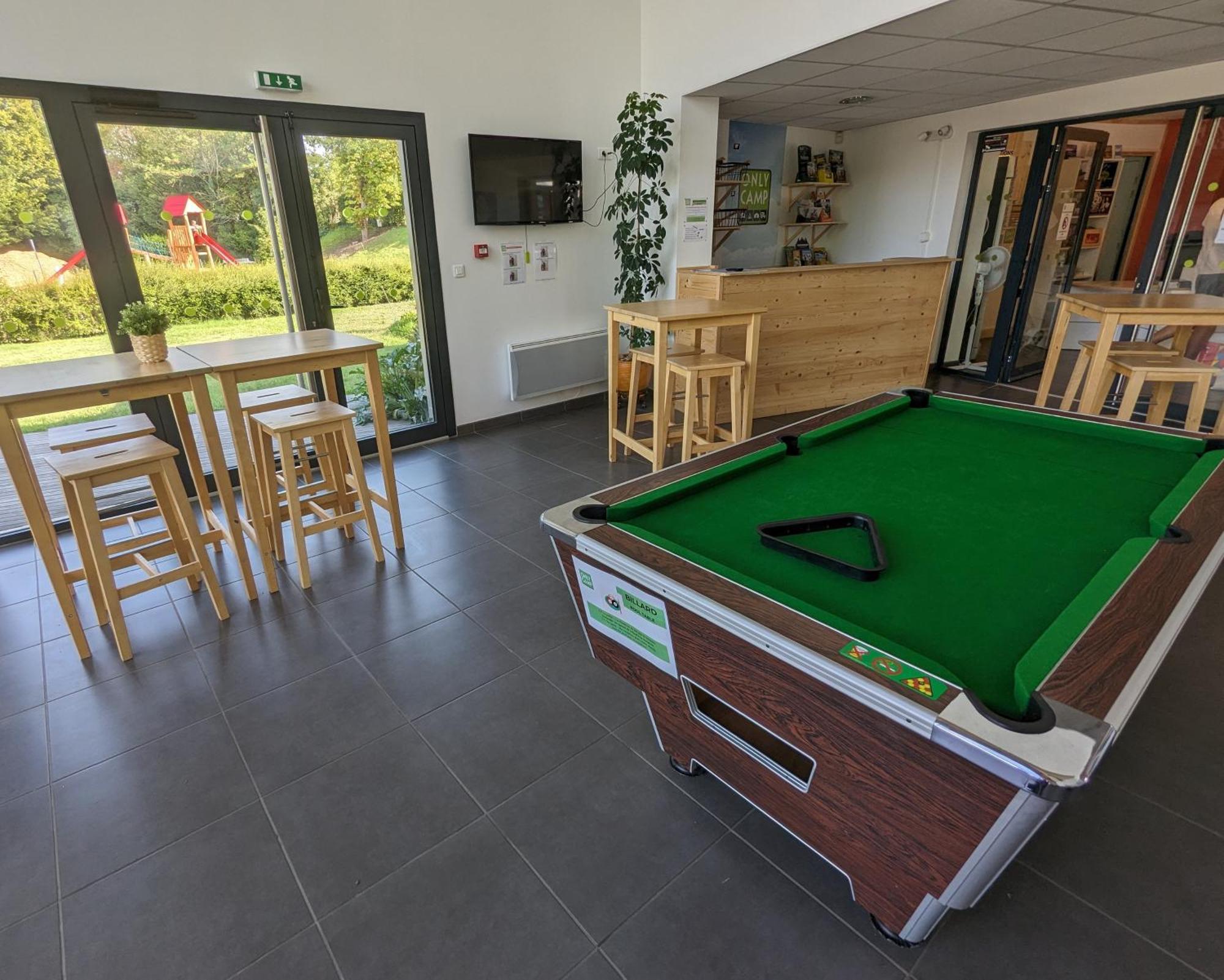 Camping Onlycamp Tours Val De Loire Saint-Avertin Exterior foto